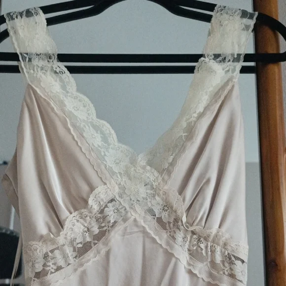 Abercrombie & Fitch Cream Satin Lace Midi Maxi Slip Dress Side Zipper Size XS - Picture 2 of 14